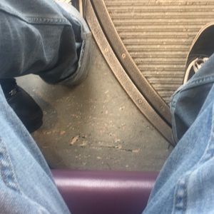 Meet your Posher, Carlos